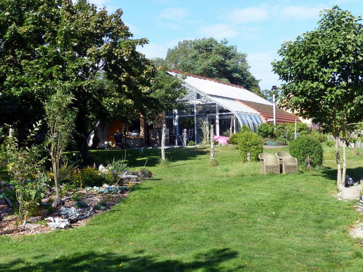 "Balmgarten" Im Naturpark Usedom, Bio Solarhaus Mit Grossem Garten Apartment Exterior photo